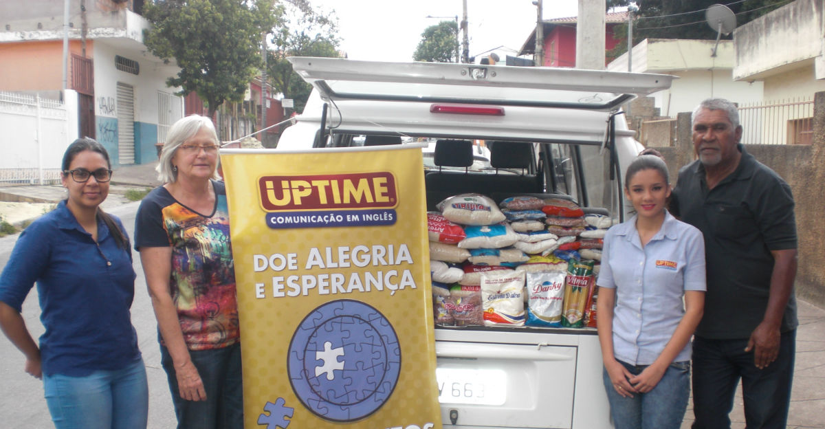 Entrega dos donativos arrecadados pela UPTIME Ibirité