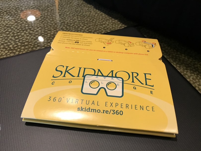 A Skidmore College inova com sua carta de aceitação em realidade virtual